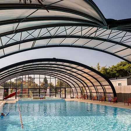 Et Soleil 5 Etoiles A Oleron Empl 170 3ch 1sdb 8 Personnes Daire Les Sables Vignier