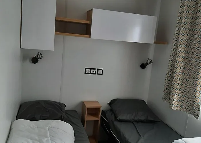 Et Soleil 5 Etoiles A Oleron Empl 170 3ch 1sdb 8 Personnes Les Sables Vignier